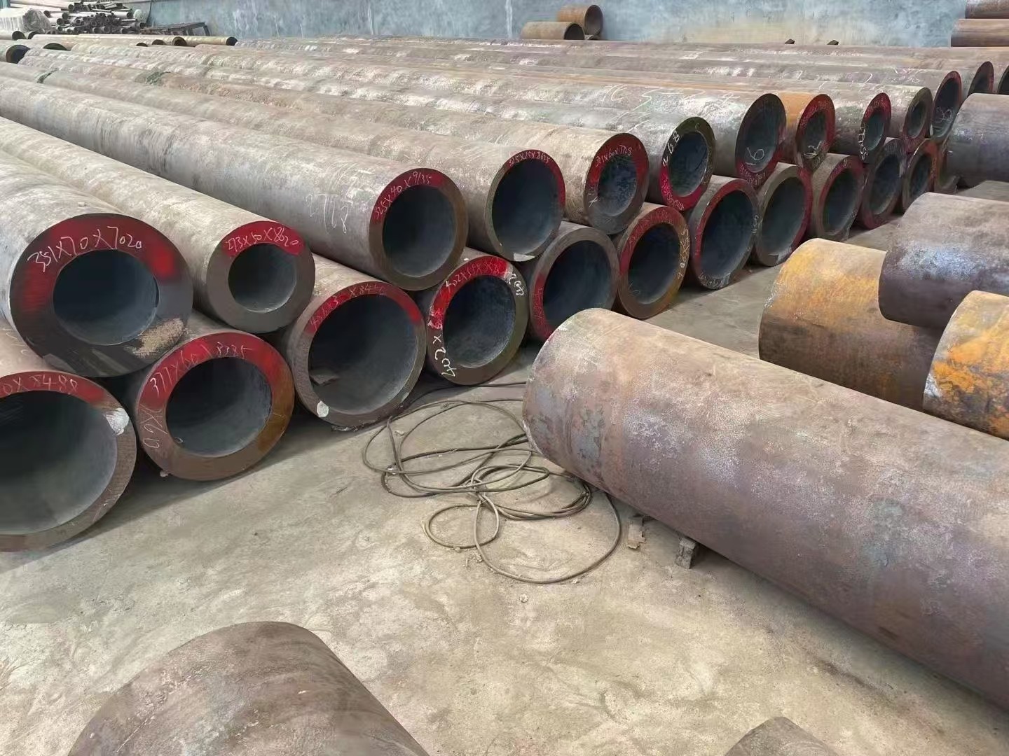 乌海市无缝钢管切割定尺切割加工方矩无缝钢管 - 价格